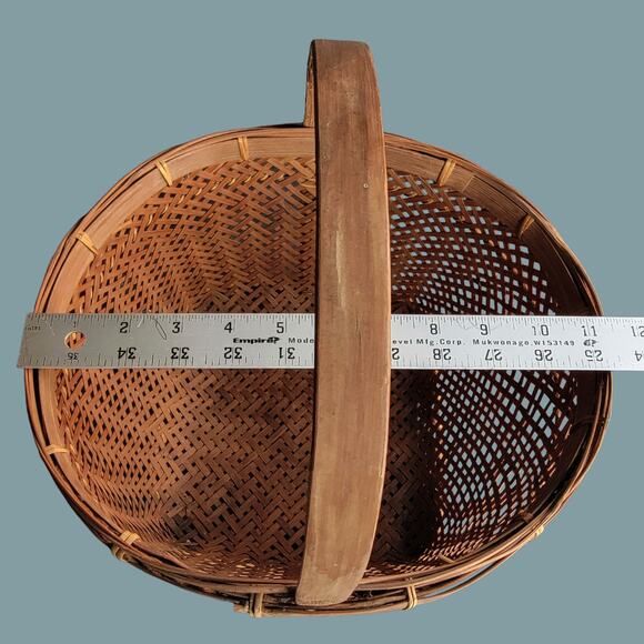 Vintage 1970s Handwoven Japanese Bamboo Ikebana Kago Basket - Picture 5 of 6